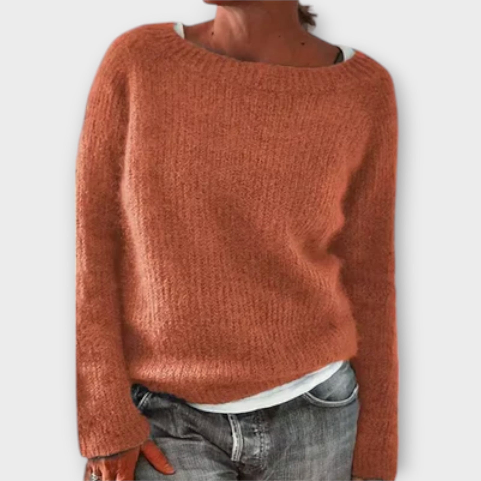 Regine – jednolity sweter pleciony